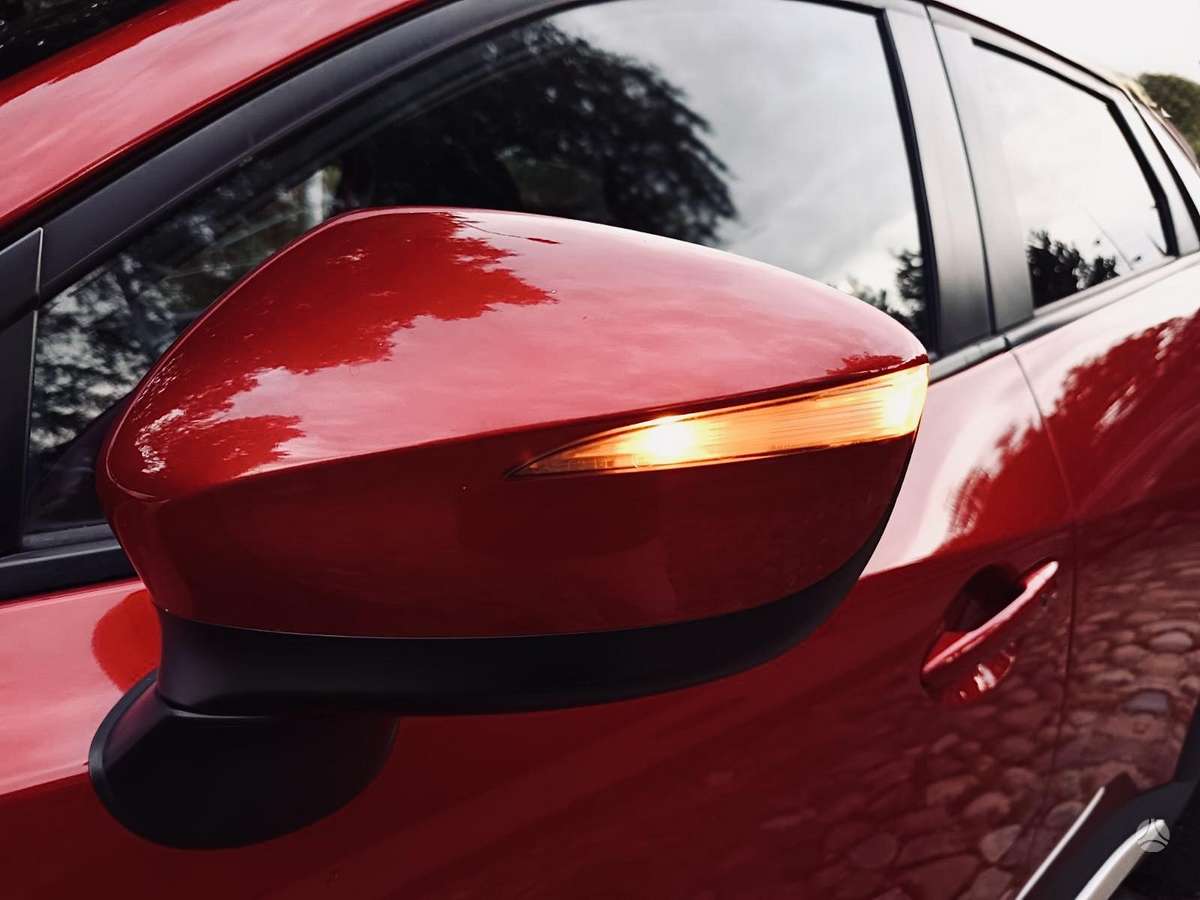 Mazda CX-3, 1.5 l., off-road / crossover