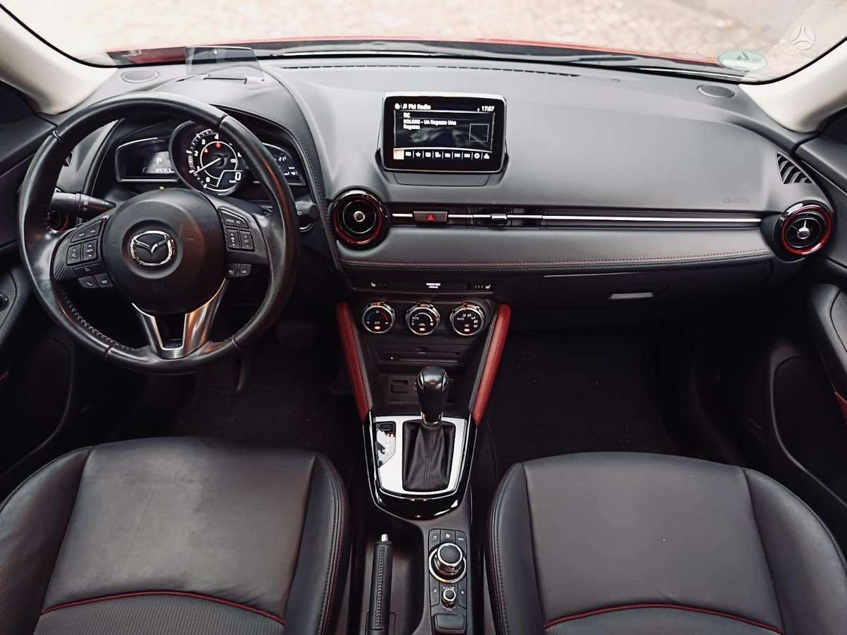 Mazda CX-3, 1.5 l., off-road / crossover