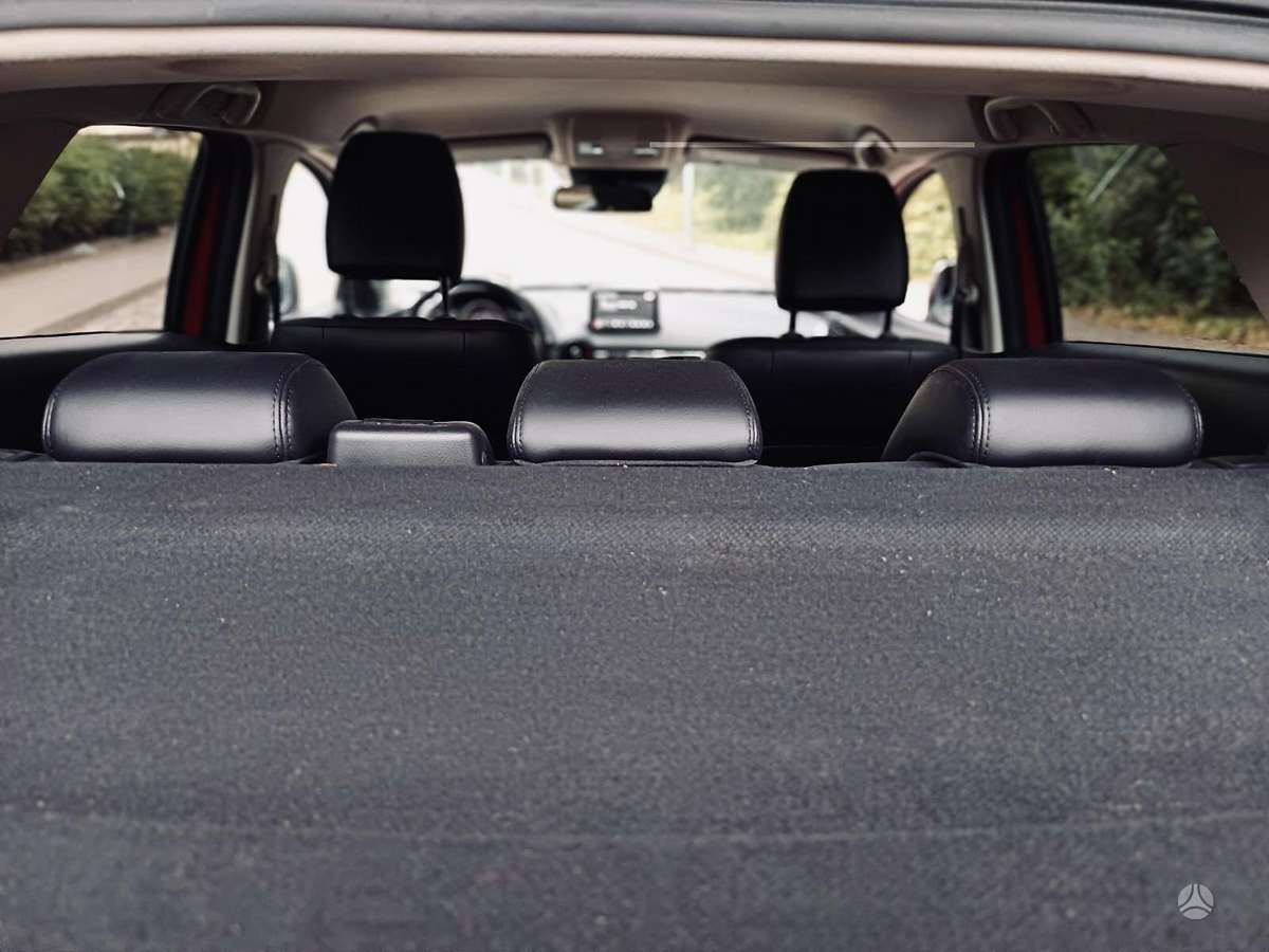 Mazda CX-3, 1.5 l., off-road / crossover