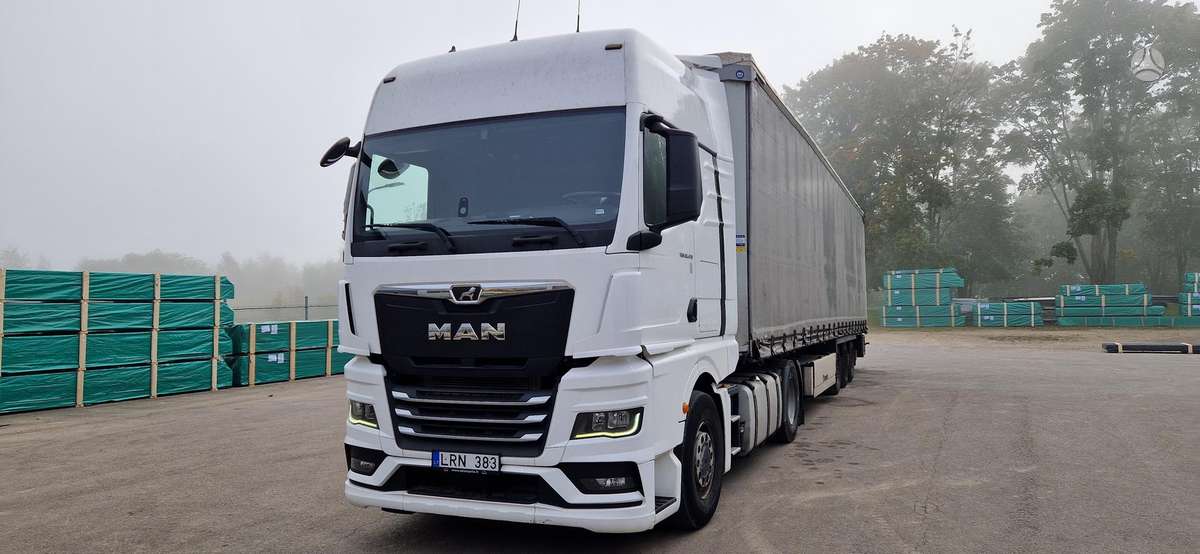 MAN Tgx 3, 2 miegamosios vietos