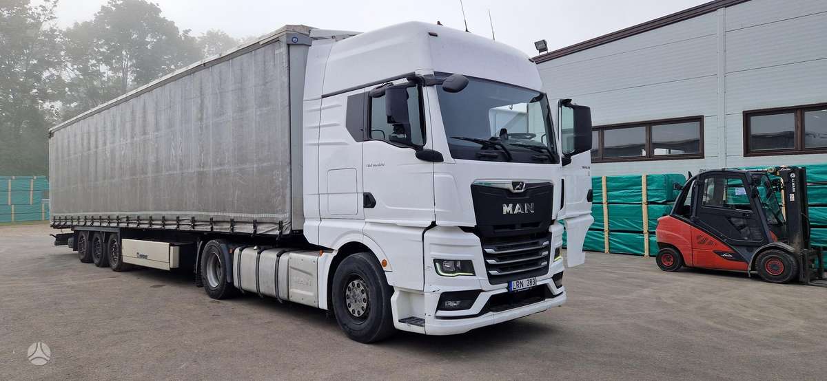 MAN Tgx 3, 2 miegamosios vietos