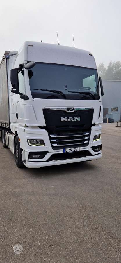 MAN Tgx 3, 2 спальных места