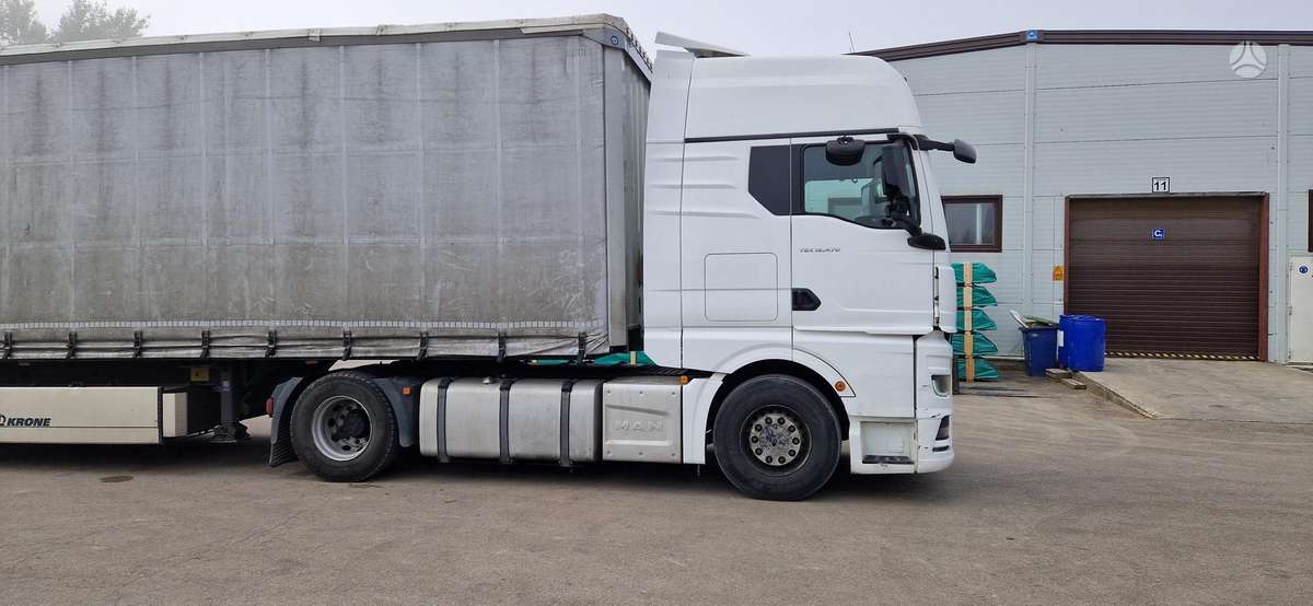 MAN Tgx 3, double sleeper
