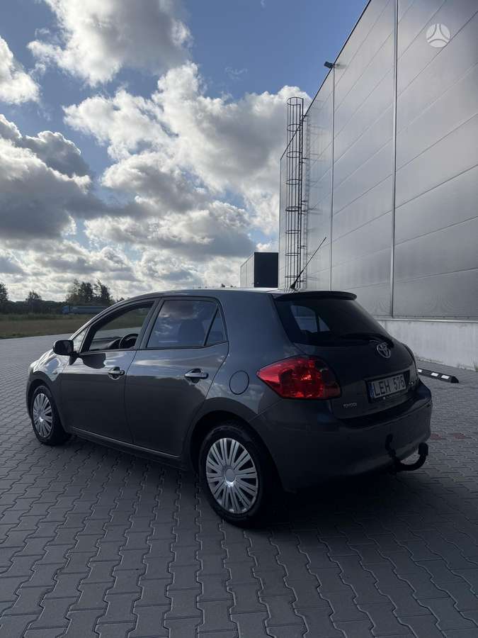 Toyota Auris - 3