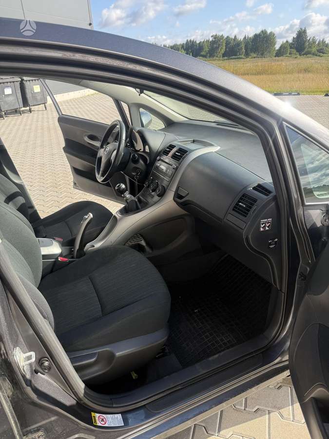 Toyota Auris - 6