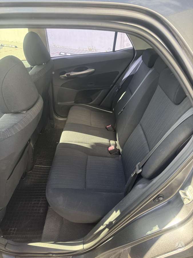 Toyota Auris - 8