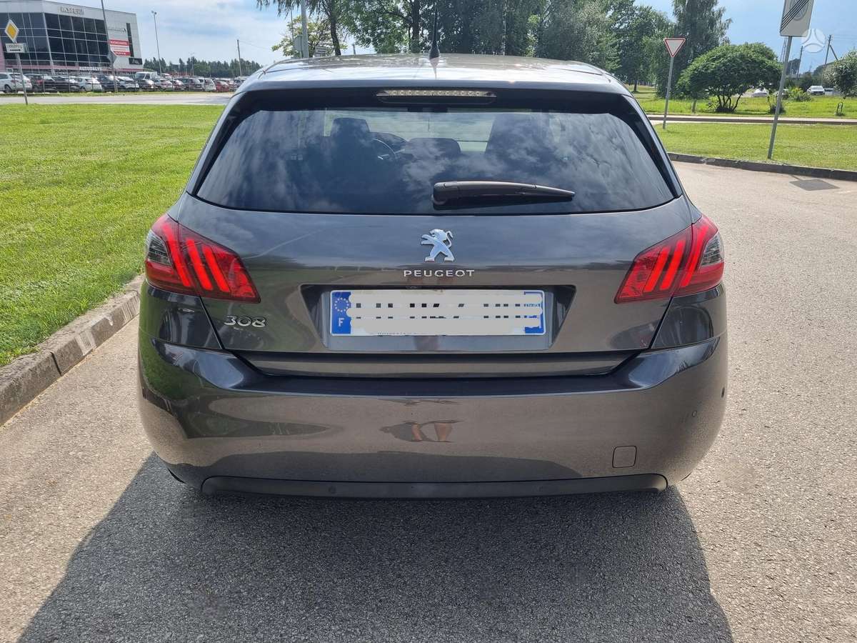 Peugeot 308 - 6