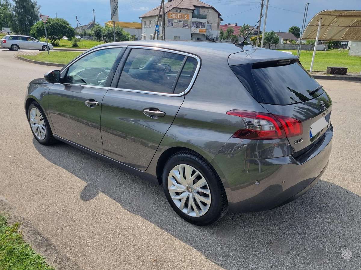 Peugeot 308 - 3