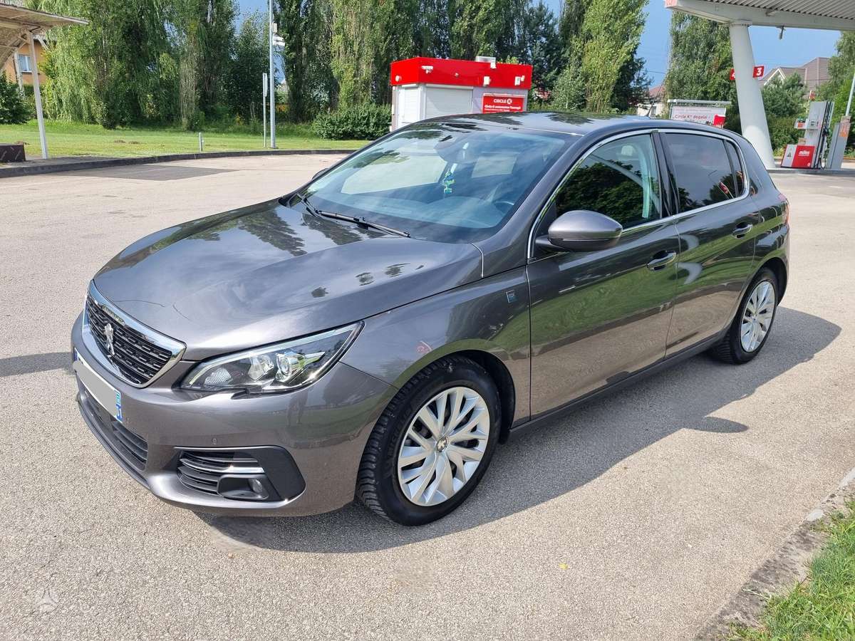 Peugeot 308 - 1