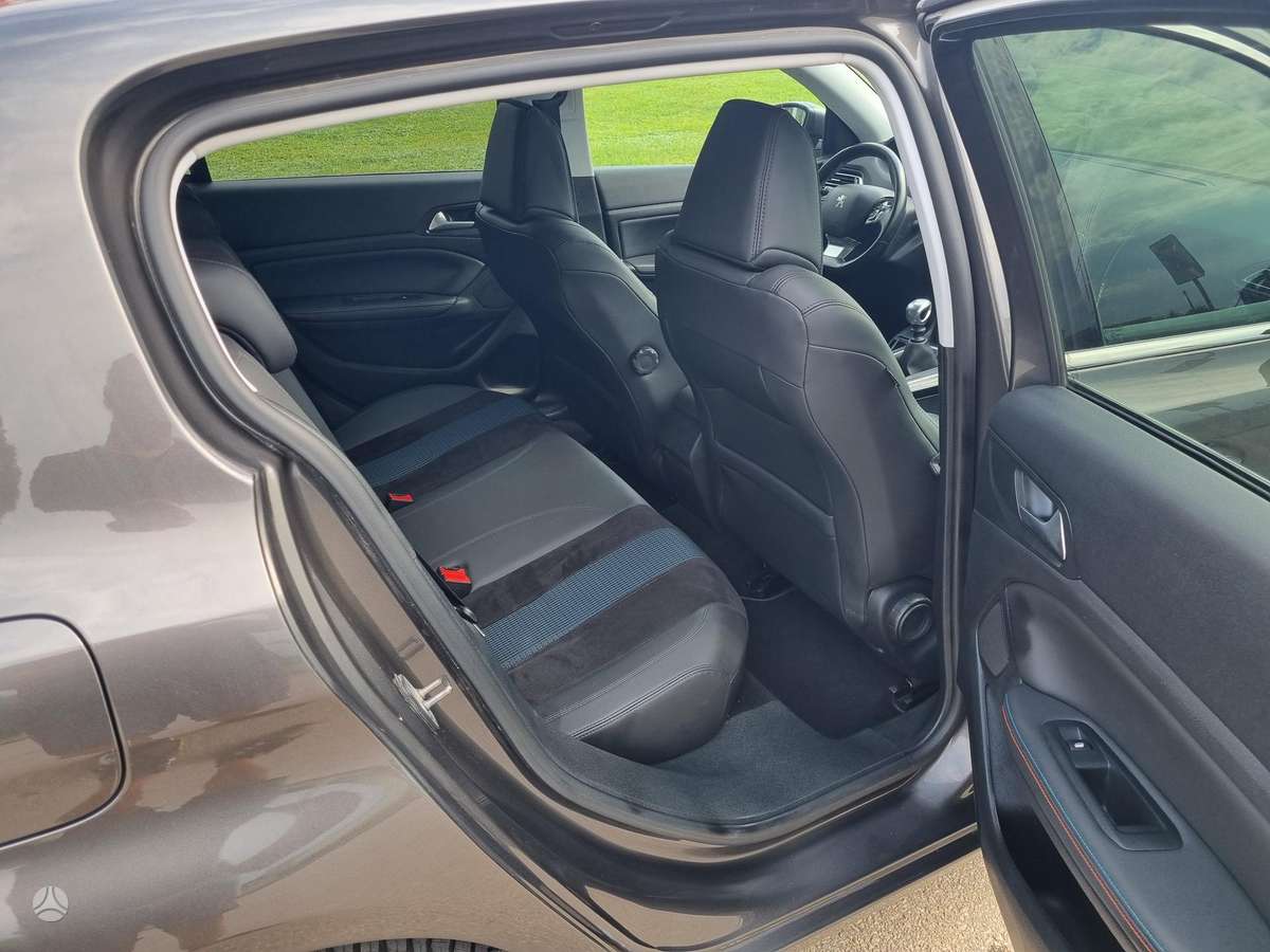 Peugeot 308 - 11