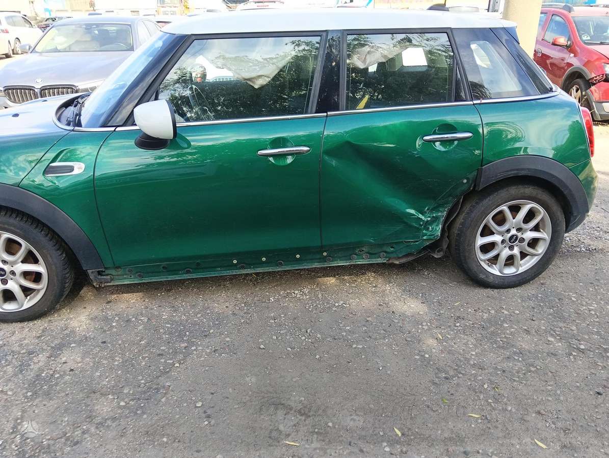 Mini Cooper, 1.5 l., Хэтчбек
