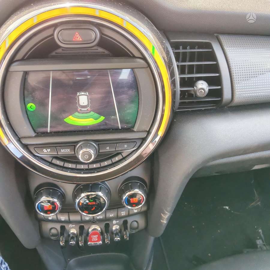 Mini Cooper, 1.5 l., Хэтчбек