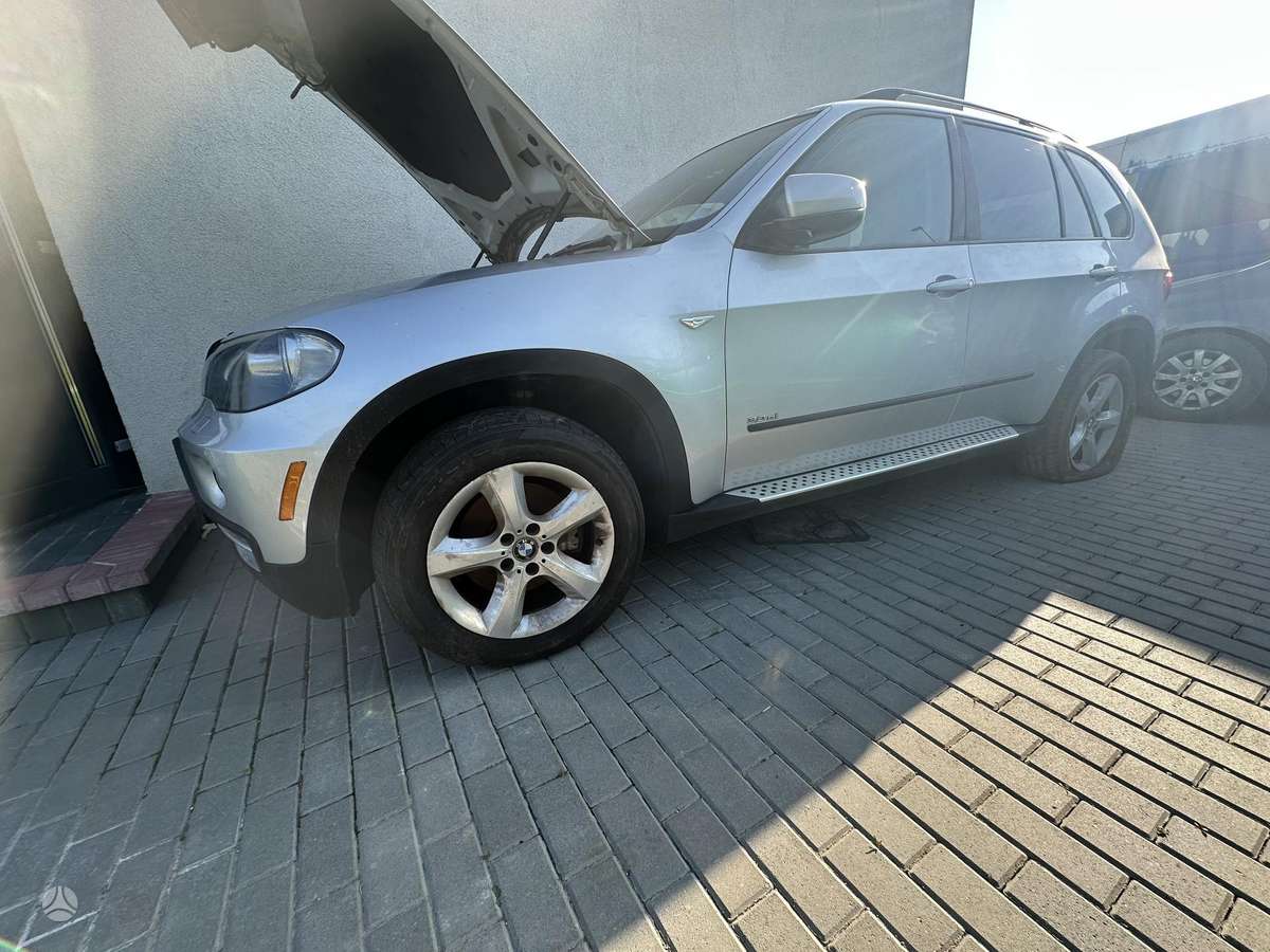 BMW X5, Внедорожник / Кроссовер