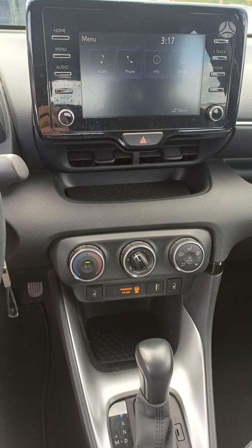 Toyota Yaris - 6