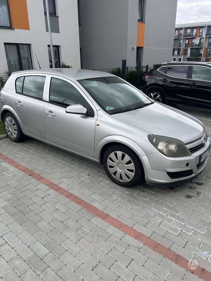 Opel Astra, 1.7 l., hatchback