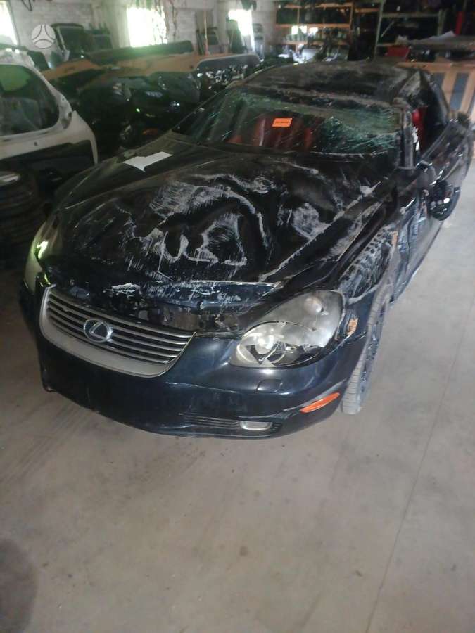 Lexus SC 430 kėbulo dalys