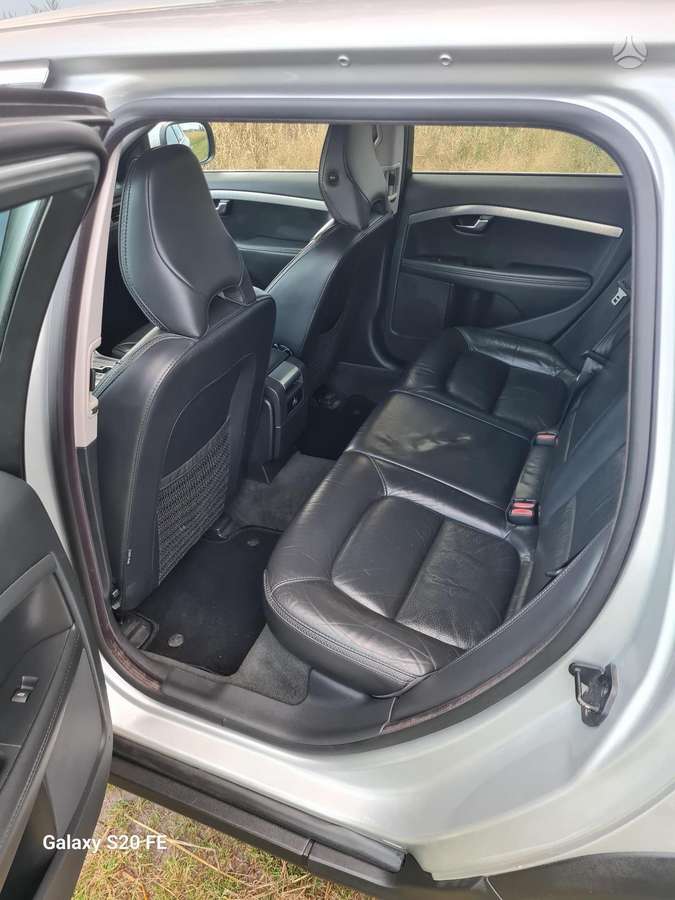 Volvo XC70, 2.4 l., Универсал