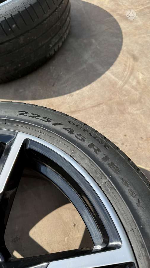 BMW, lengvojo lydinio, R18