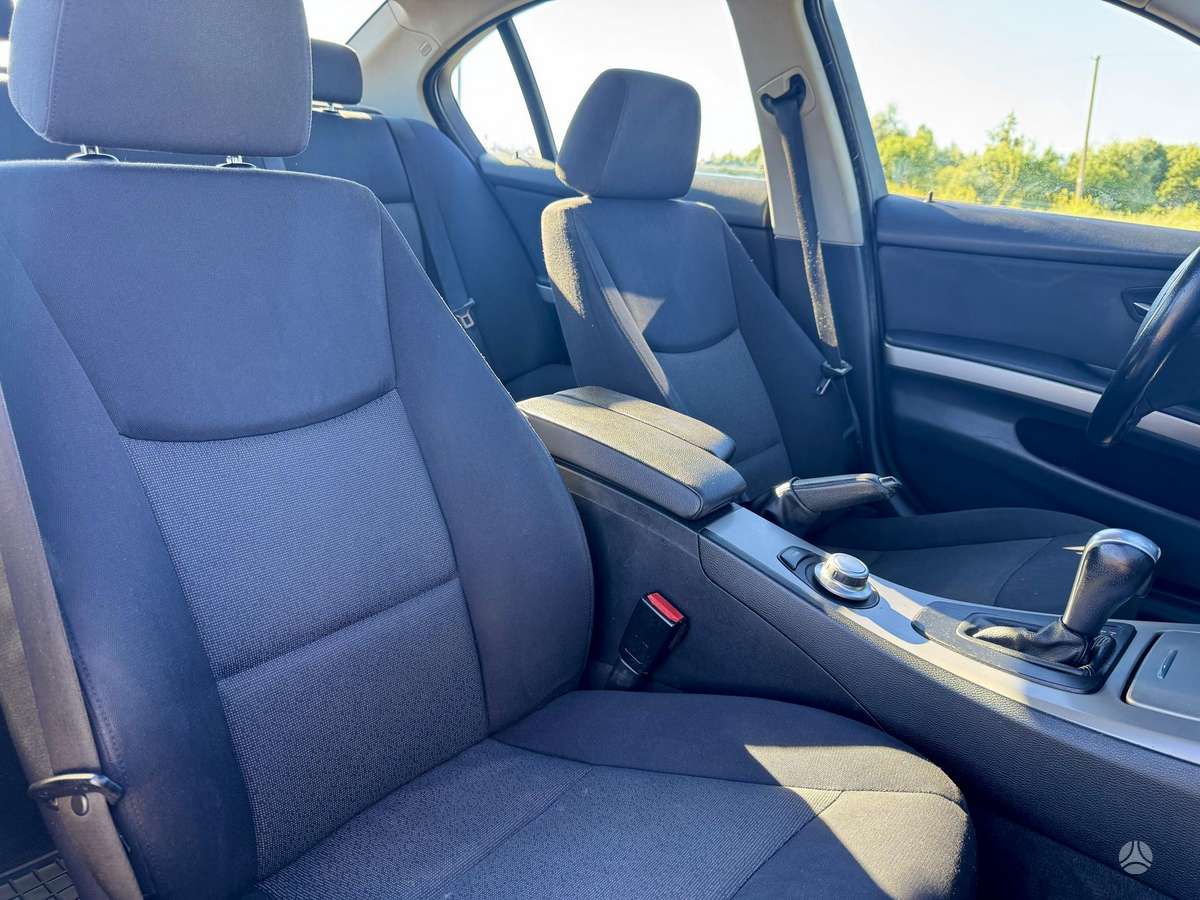 BMW 320, 2.0 l., Седан