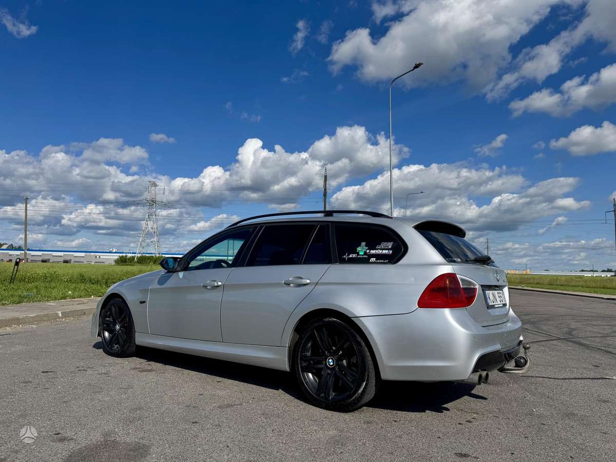 BMW 330, 3.0 l., Универсал