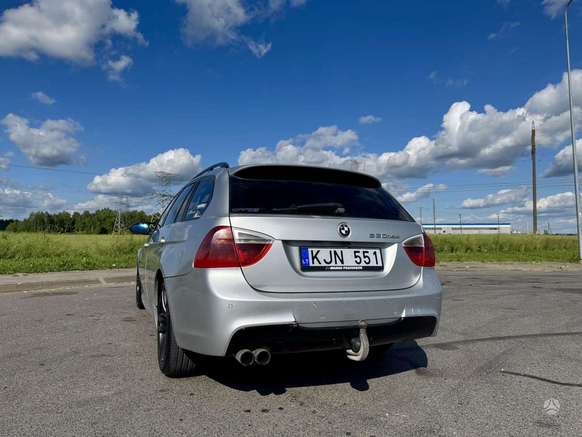 BMW 330, 3.0 l., Универсал