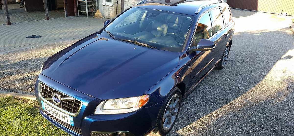 Volvo V70, 2.0 l., Универсал