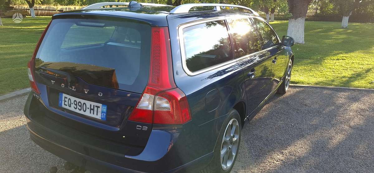Volvo V70, 2.0 l., Универсал