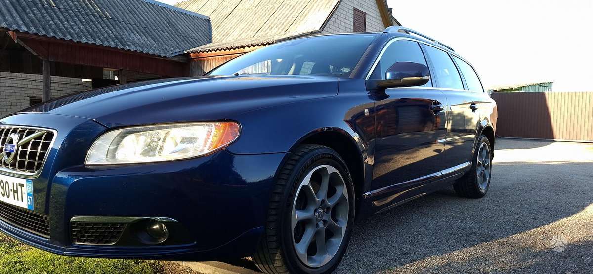 Volvo V70, 2.0 l., Универсал