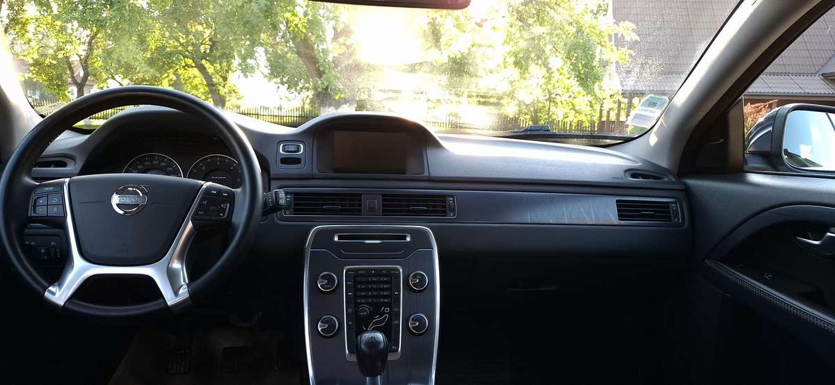 Volvo V70, 2.0 l., Универсал