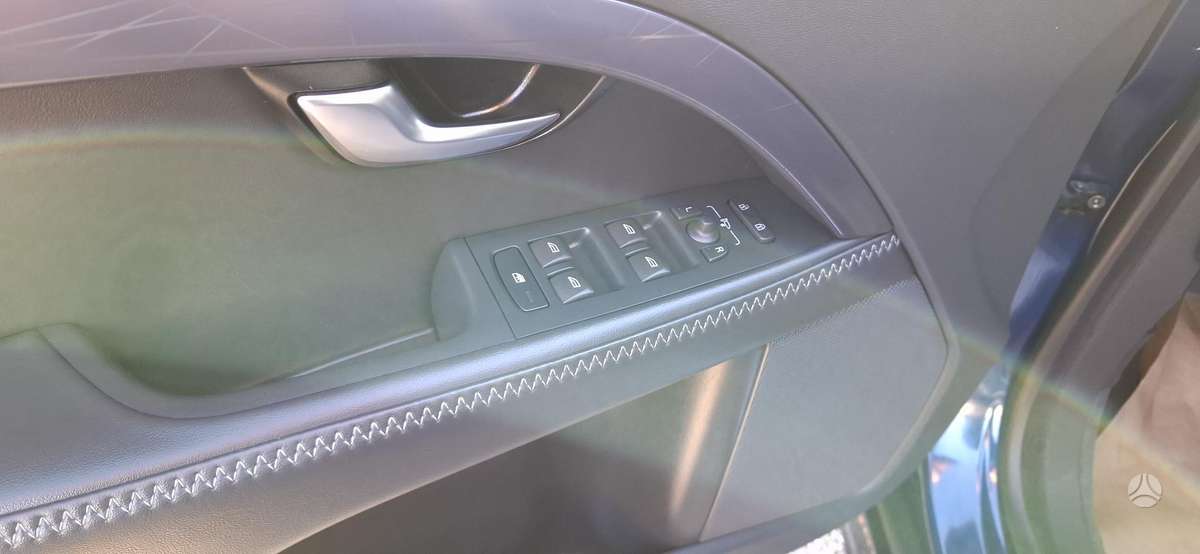 Volvo V70, 2.0 l., Универсал