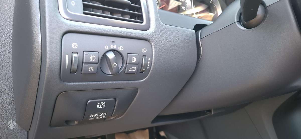 Volvo V70, 2.0 l., Универсал