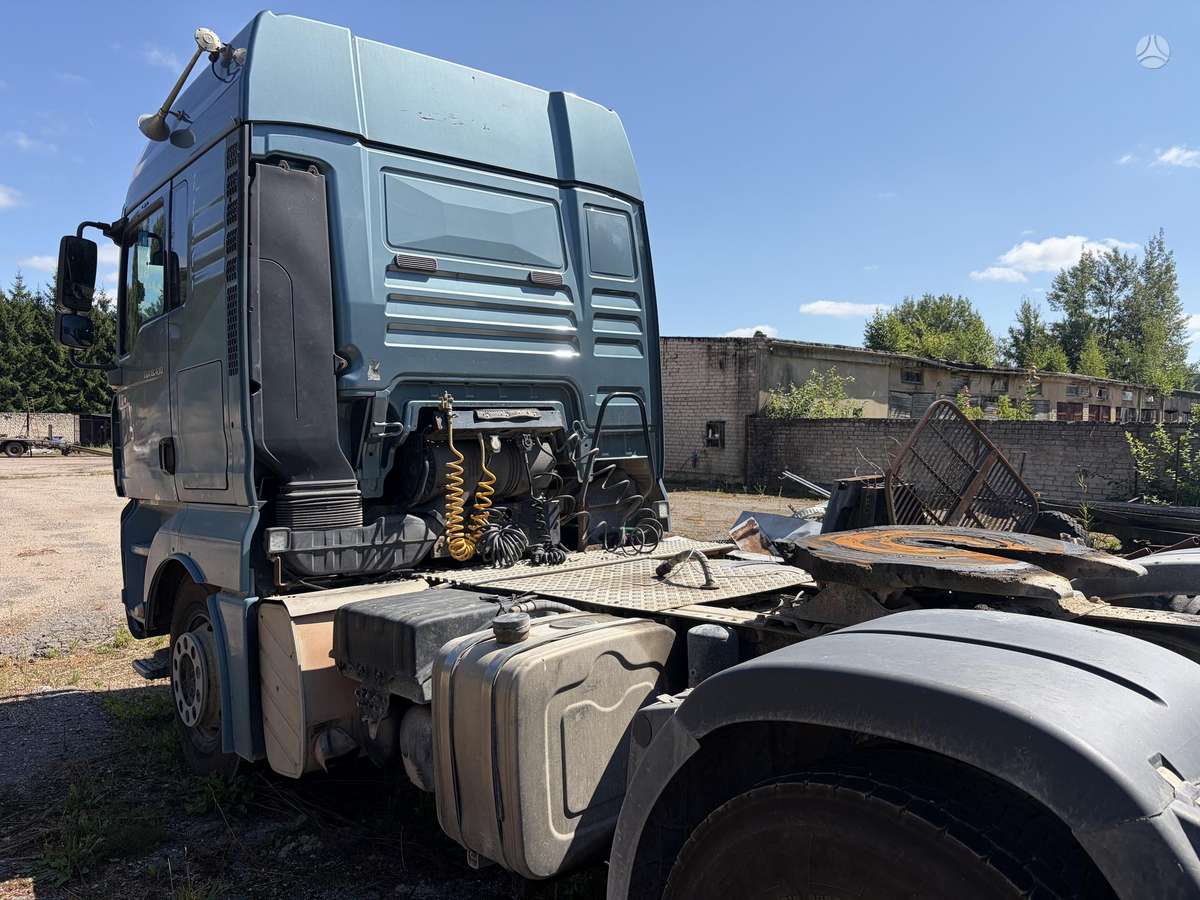 MAN 18.430, semi-trailer trucks