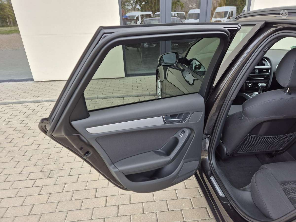 Audi A4, 3.0 l., Универсал