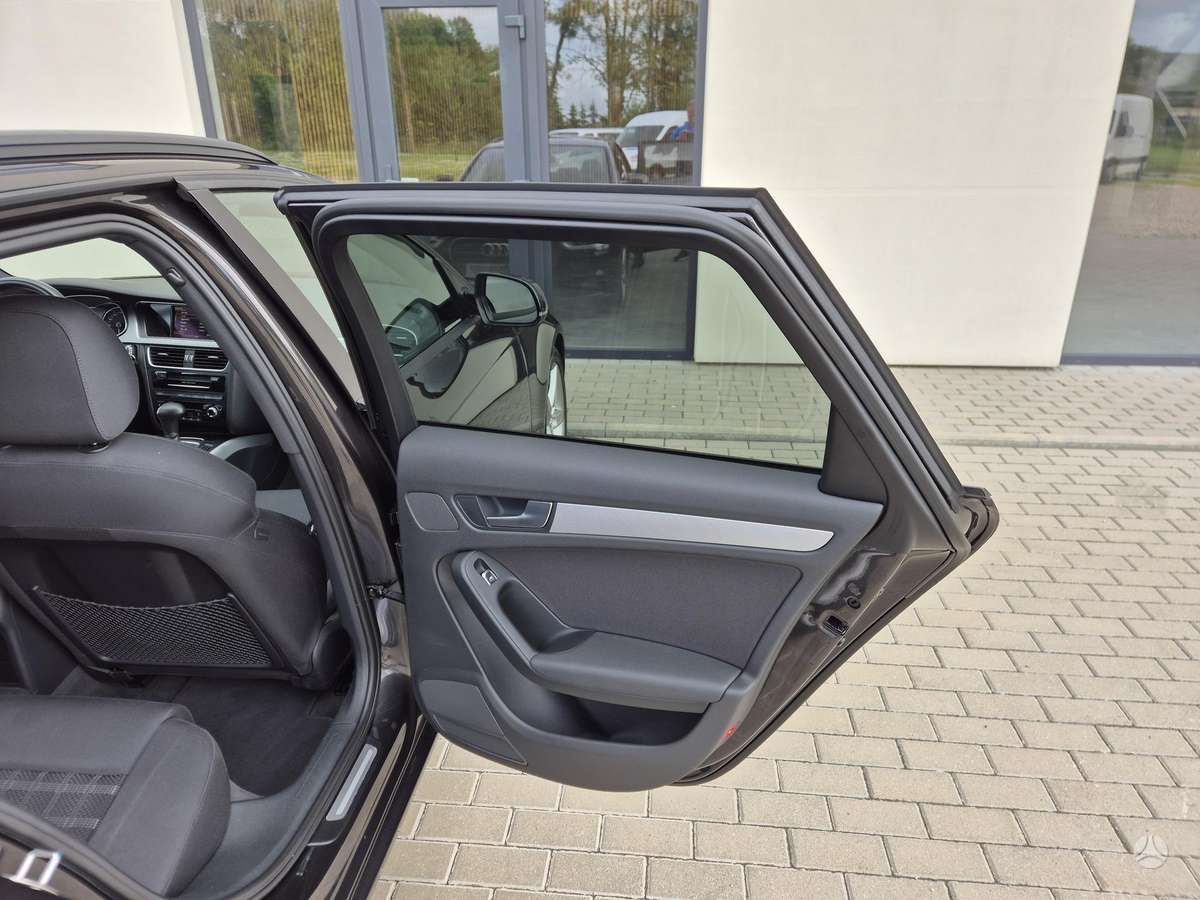 Audi A4, 3.0 l., Универсал