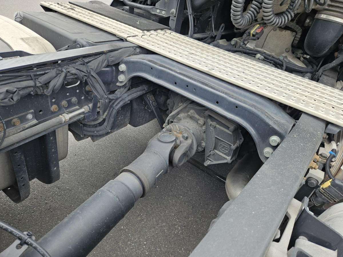 MAN TGX 18.470, double sleeper