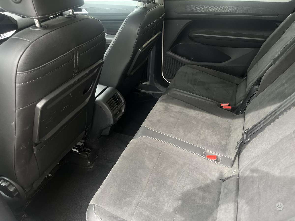 Volkswagen Caddy Maxi - 10