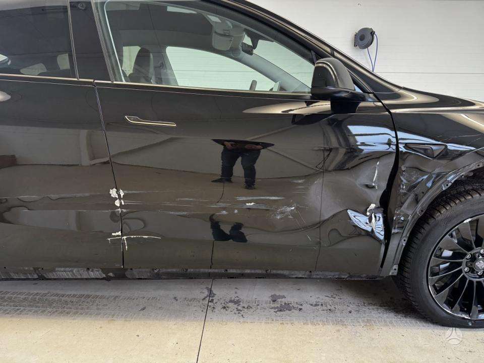 Tesla Model Y, 75 кВт·ч, Хэтчбек