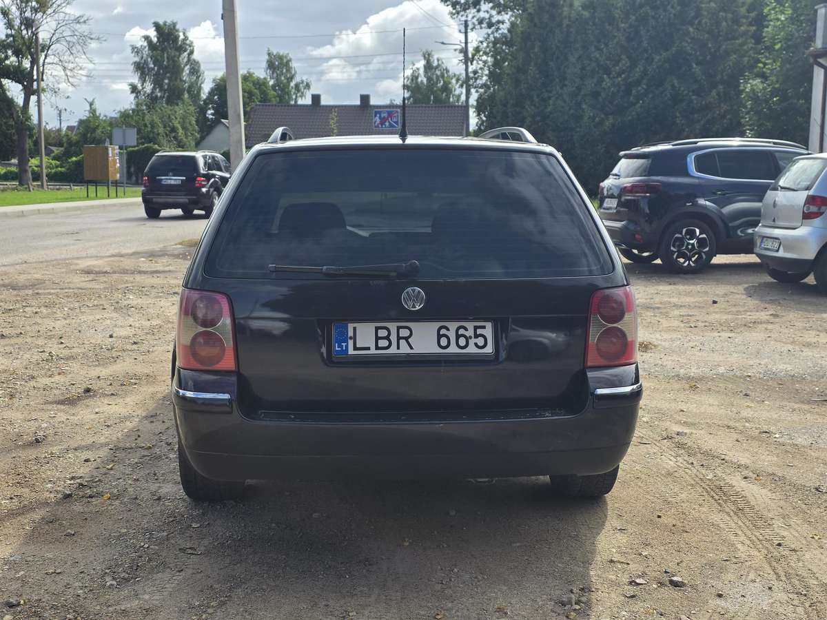 Volkswagen Passat - 5