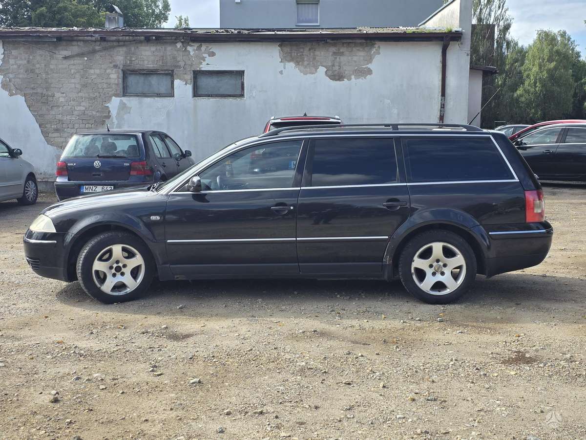 Volkswagen Passat - 9