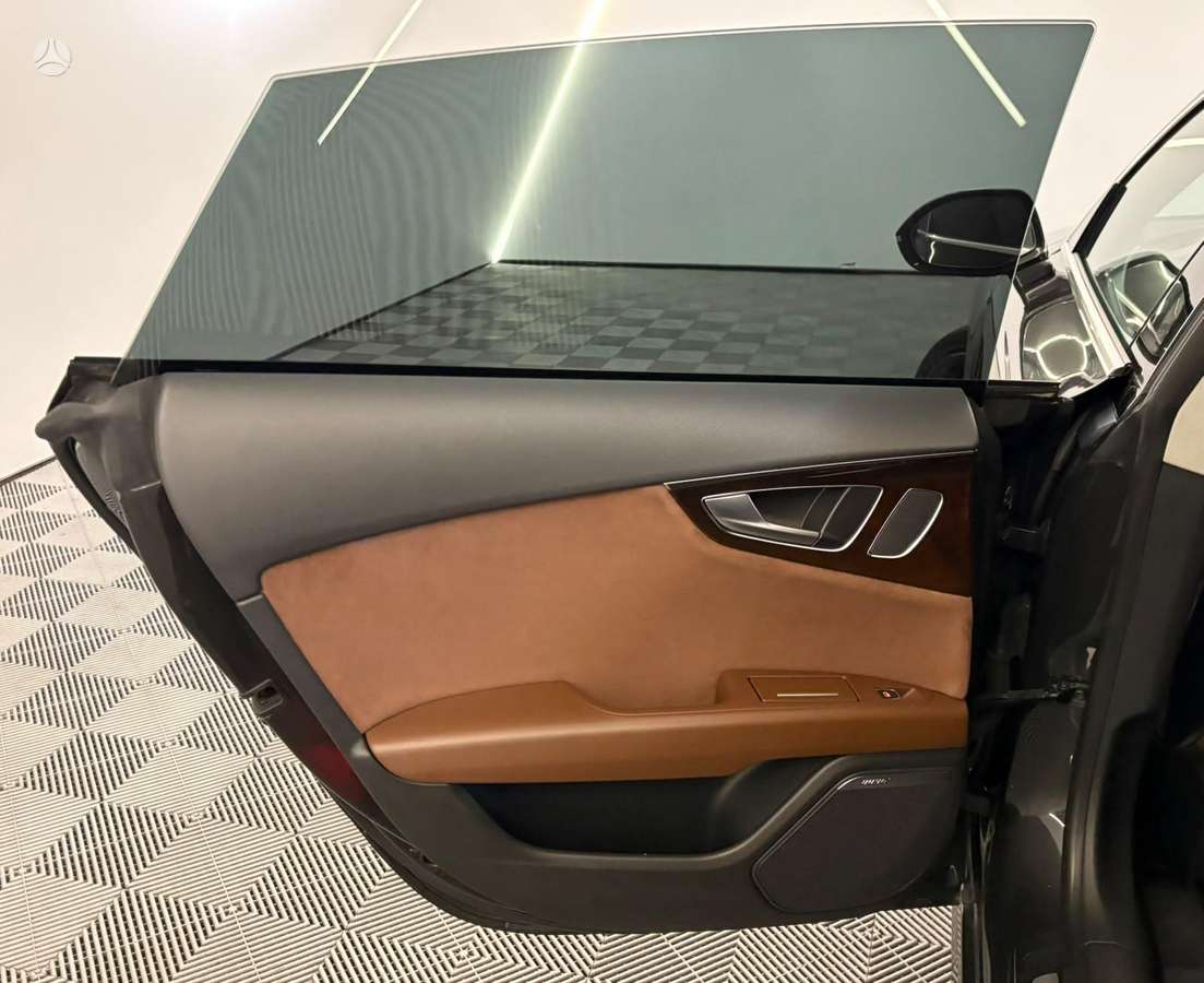 Audi A7, 3.0 l., hatchback