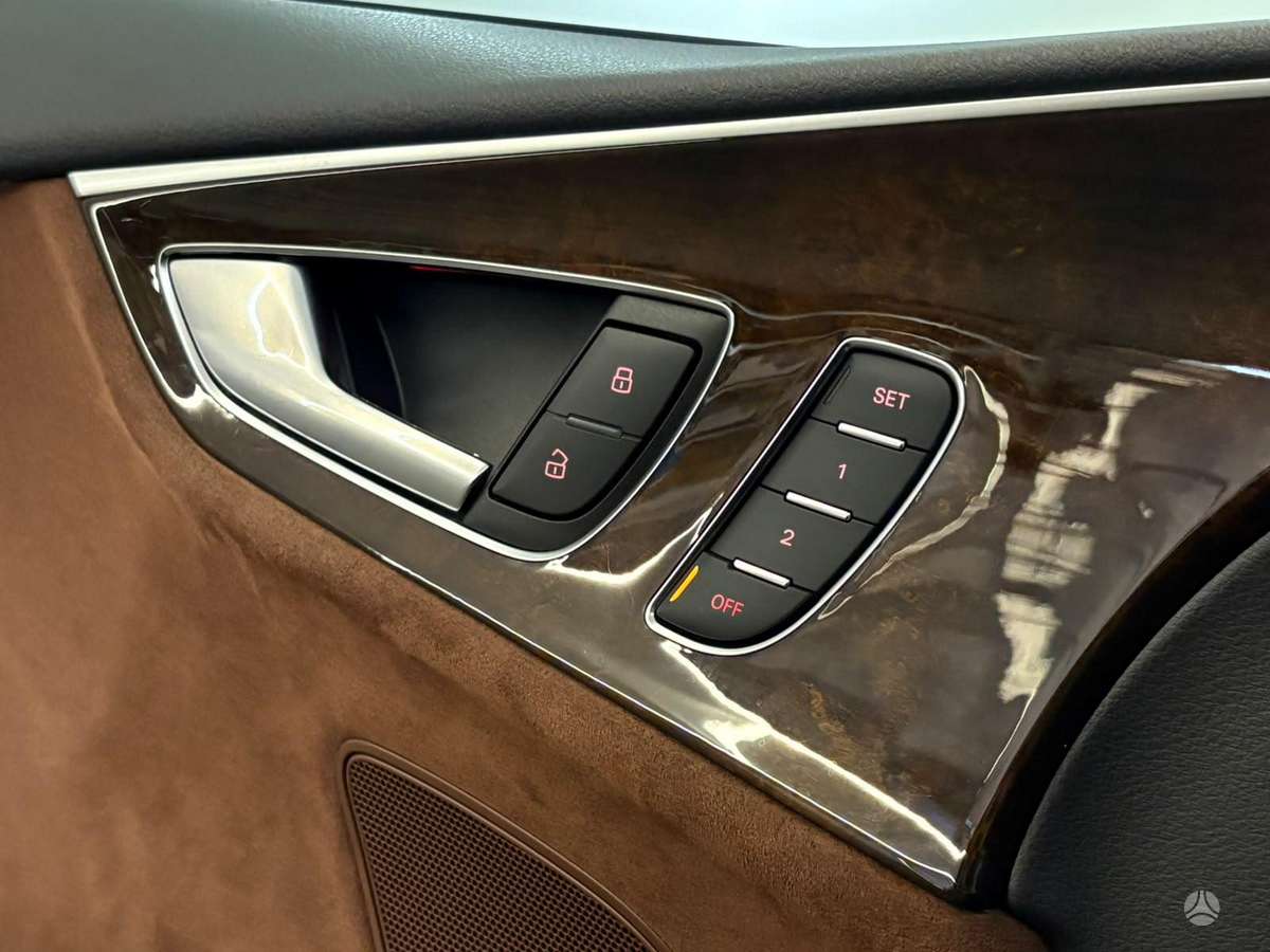 Audi A7, 3.0 l., hatchback