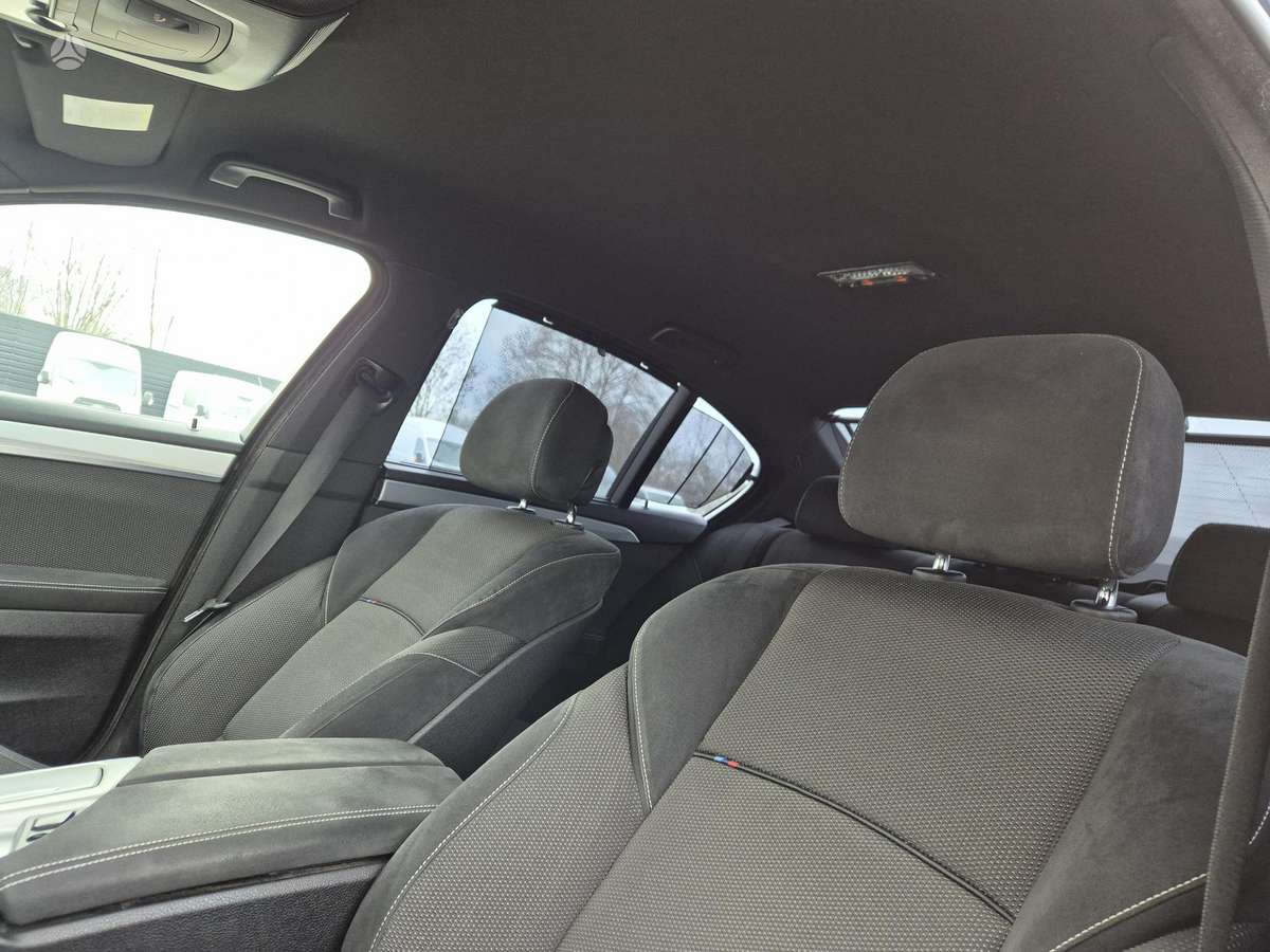 BMW 520, 2.0 l., Седан