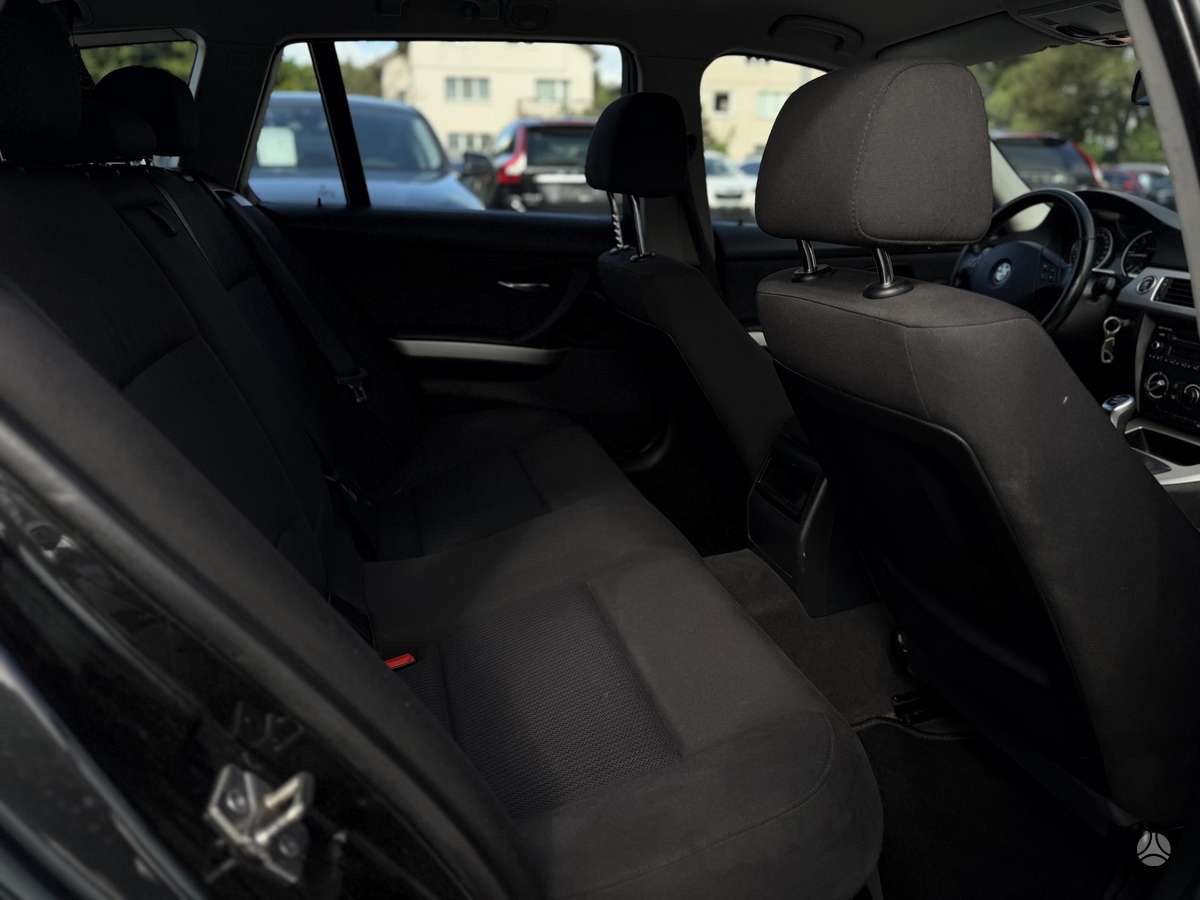 BMW 320, 2.0 l., wagon