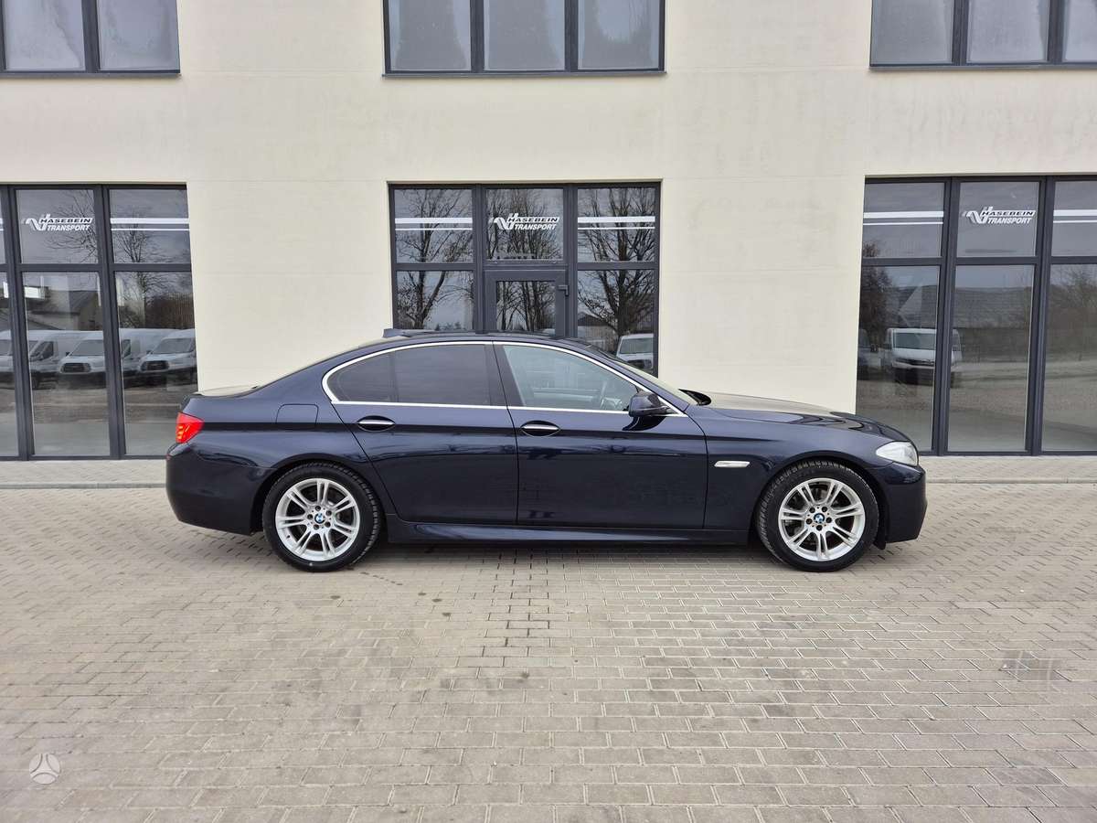 BMW 520, 2.0 l., Седан