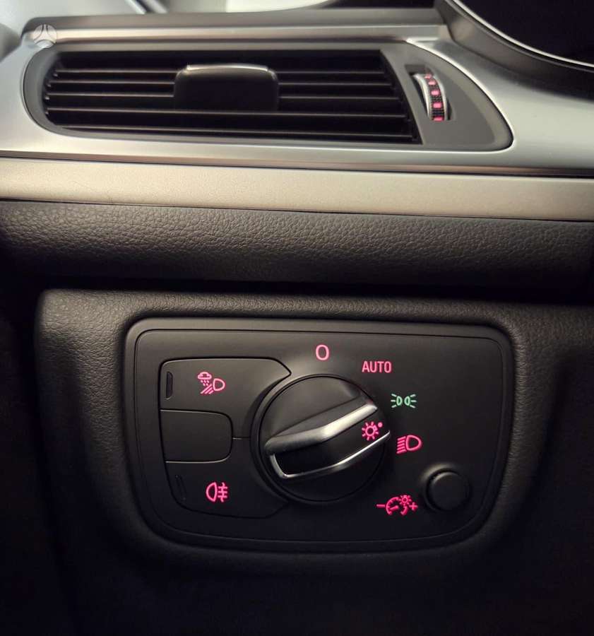 Audi A6, 2.0 l., universalas
