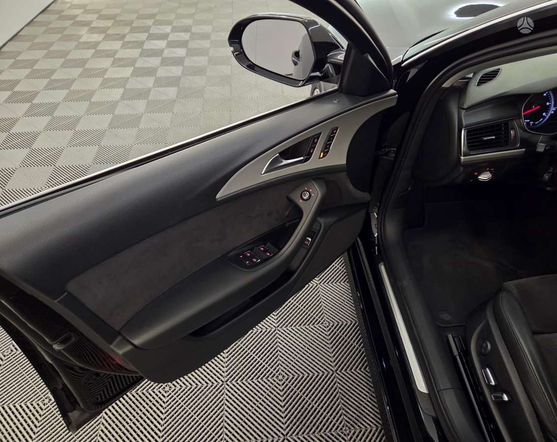 Audi A6, 2.0 l., universalas