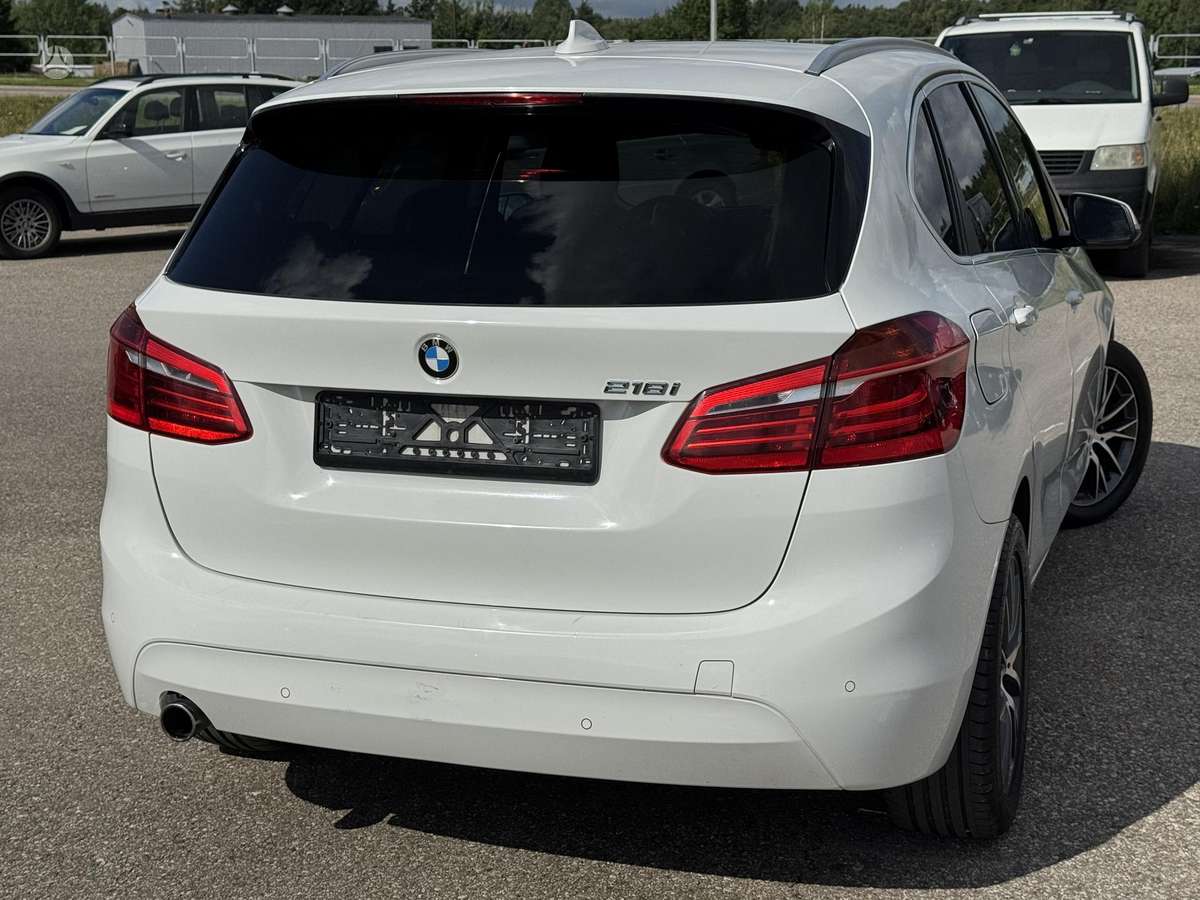 BMW 218 Active Tourer, 1.5 l., Хэтчбек