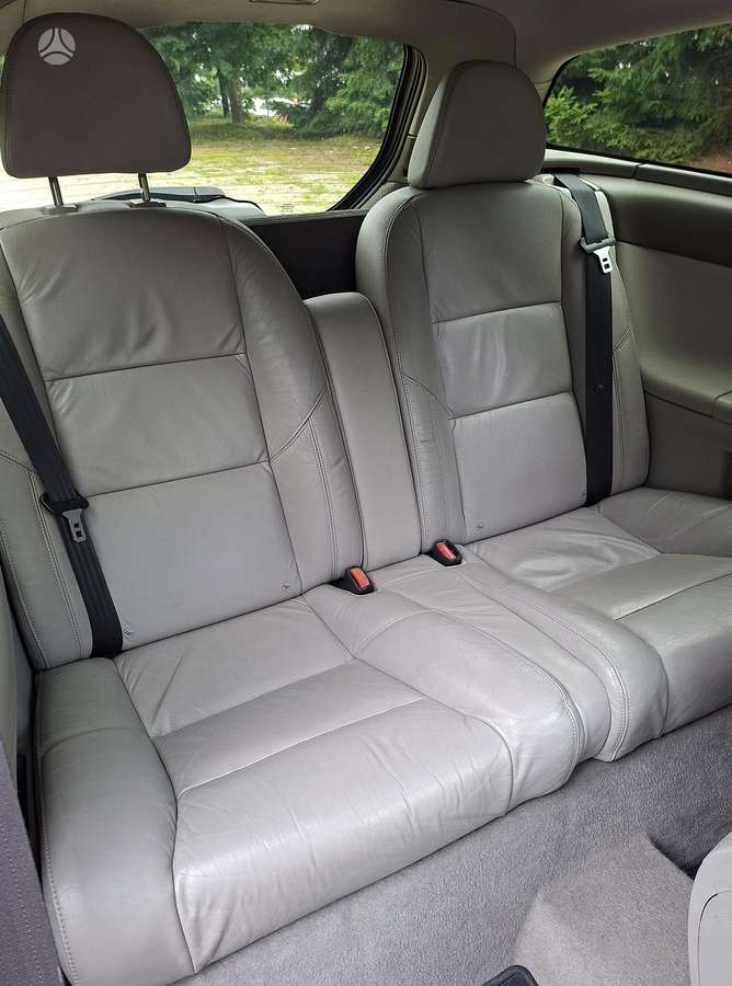 Volvo C30, 1.6 l., hatchback