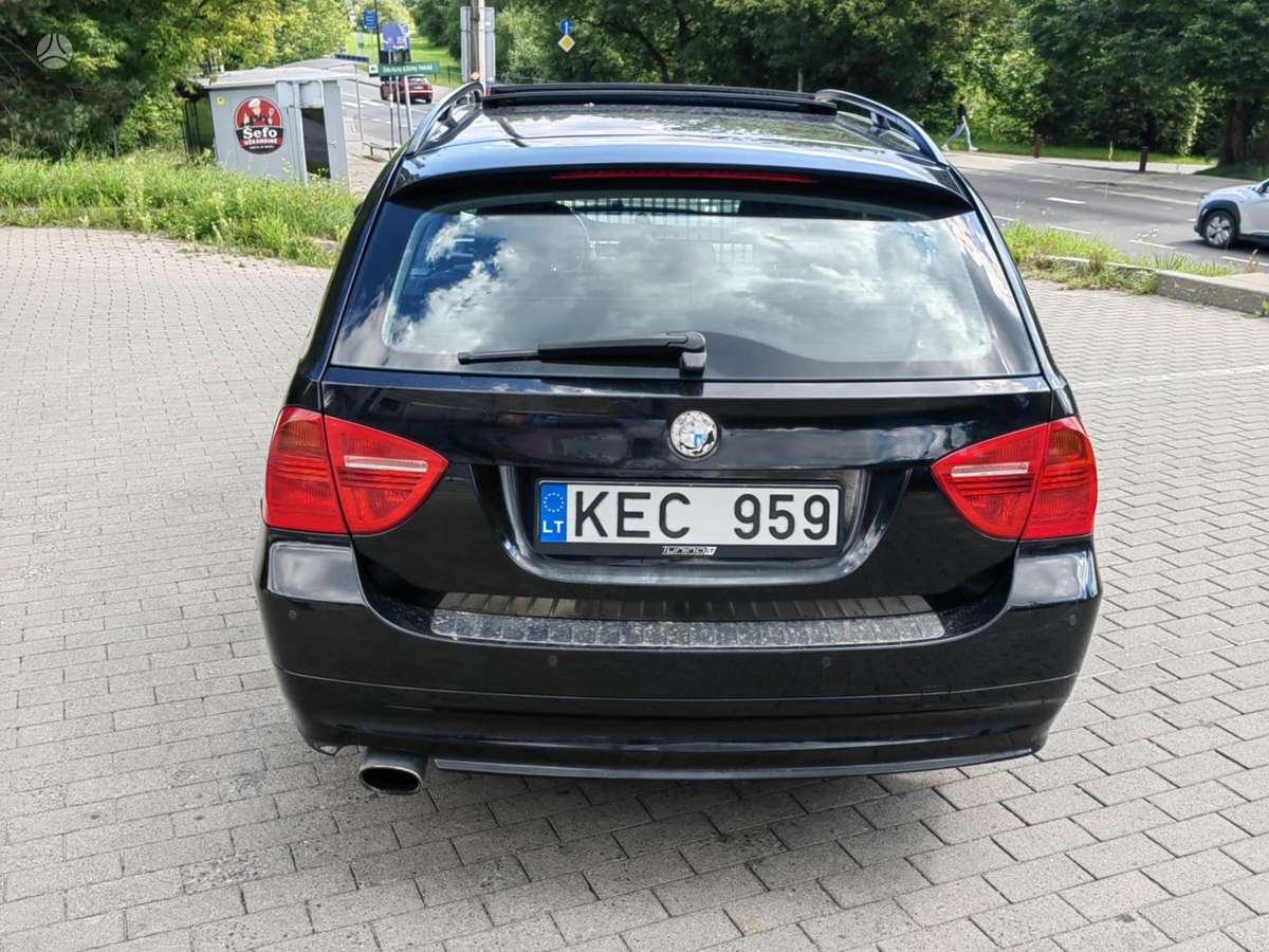 BMW 320, 2.0 l., universalas