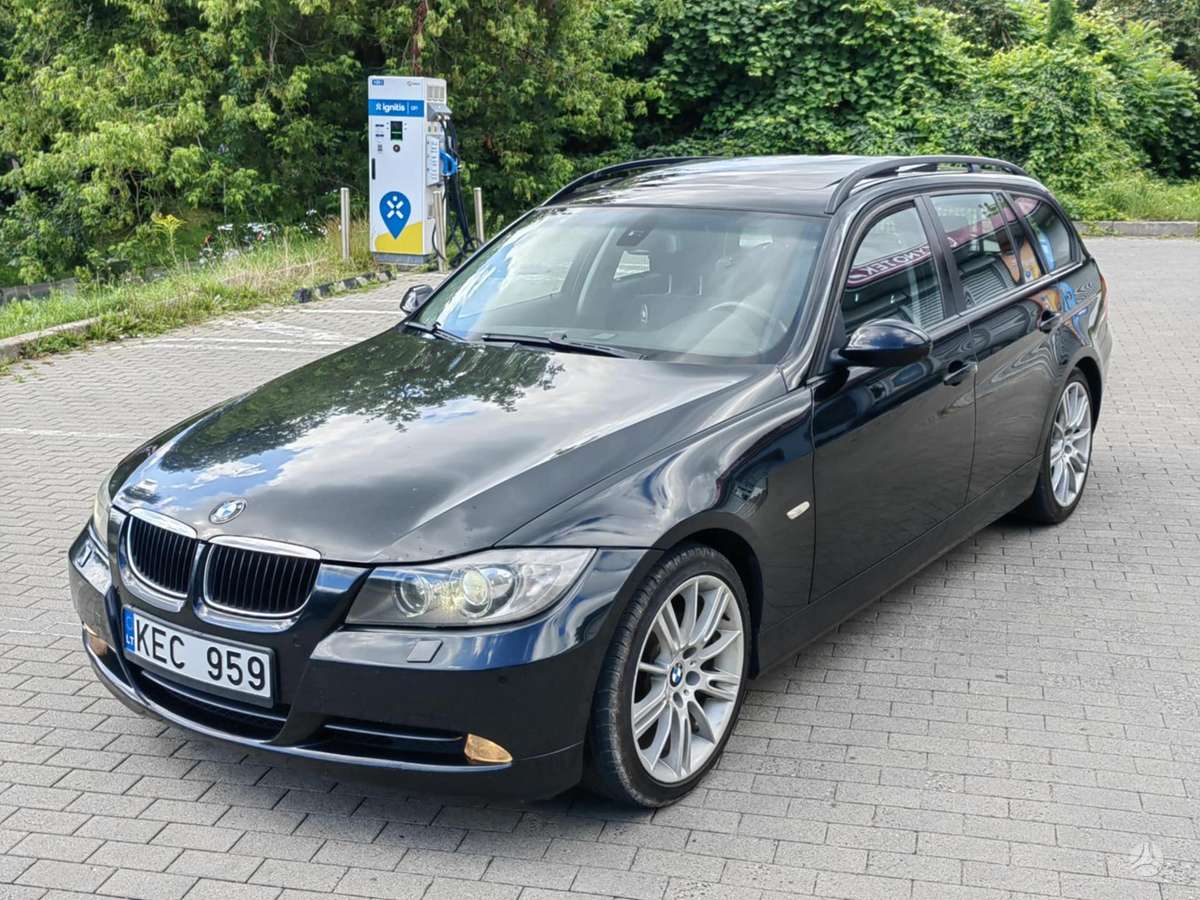 BMW 320, 2.0 l., universalas
